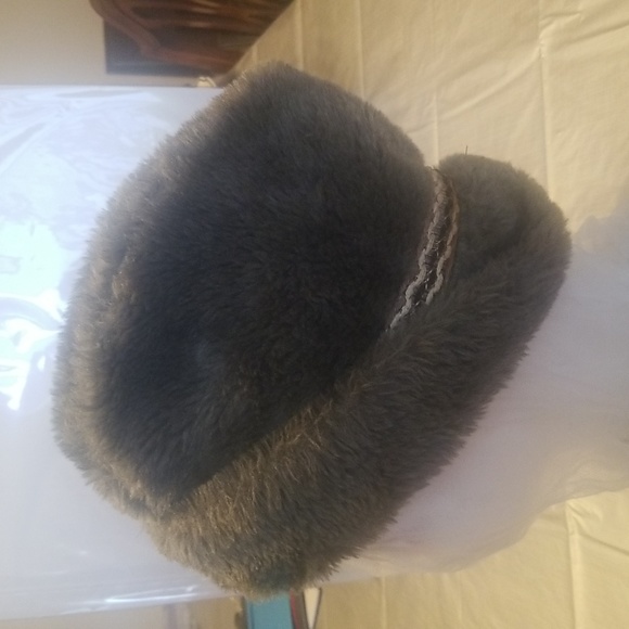 10/$10  Vintage Men's Winter Faux Fur Russian Style Hat w Feather - Picture 5 of 6